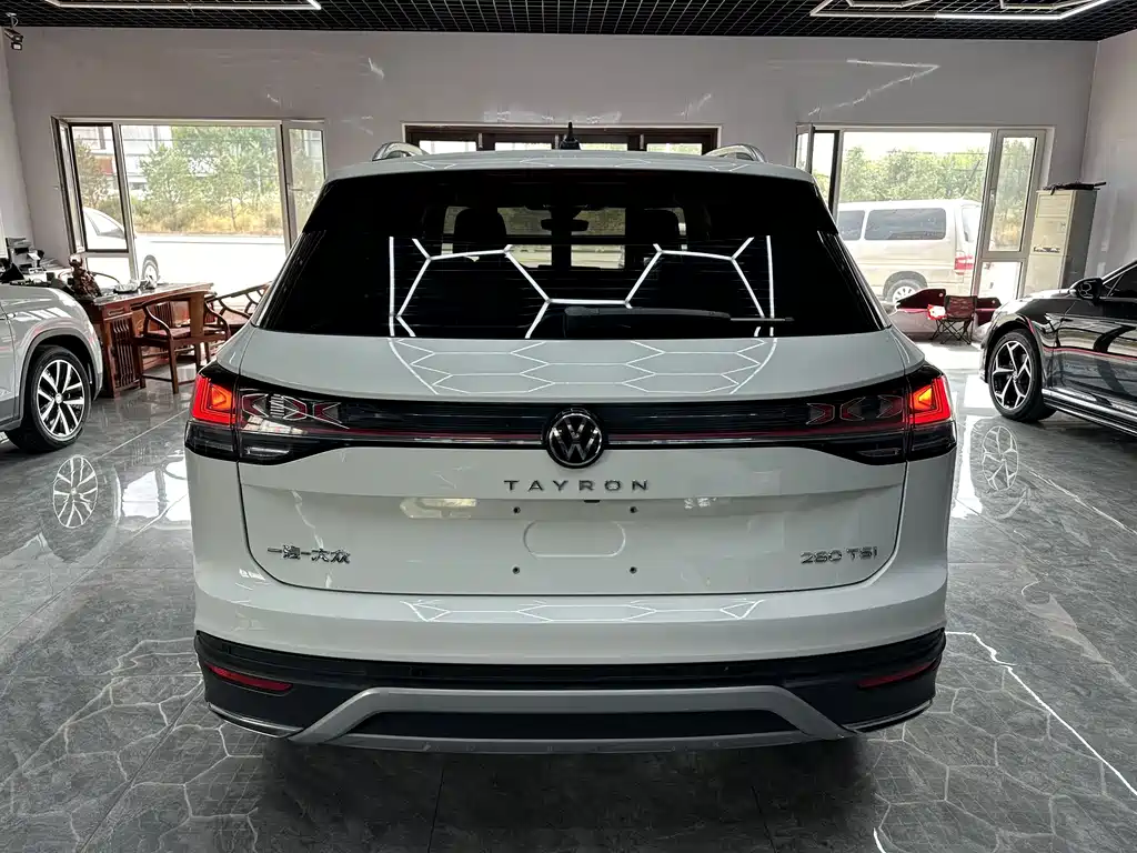 Volkswagen Tayron — фото 6