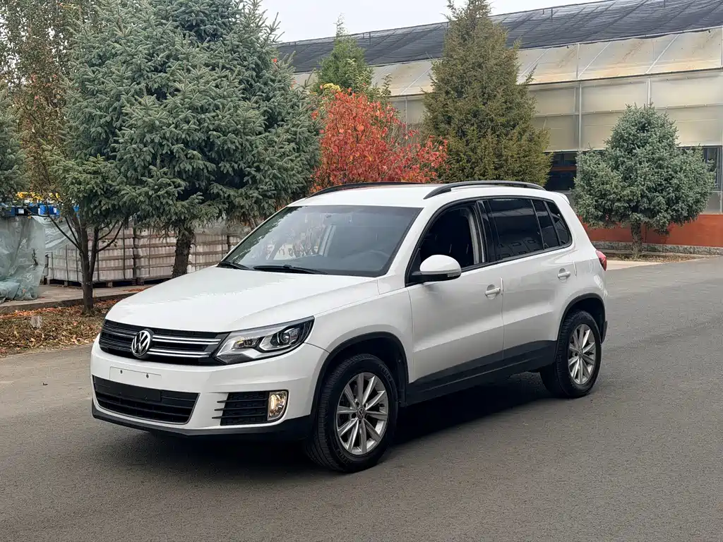 Volkswagen Tiguan — фото 3