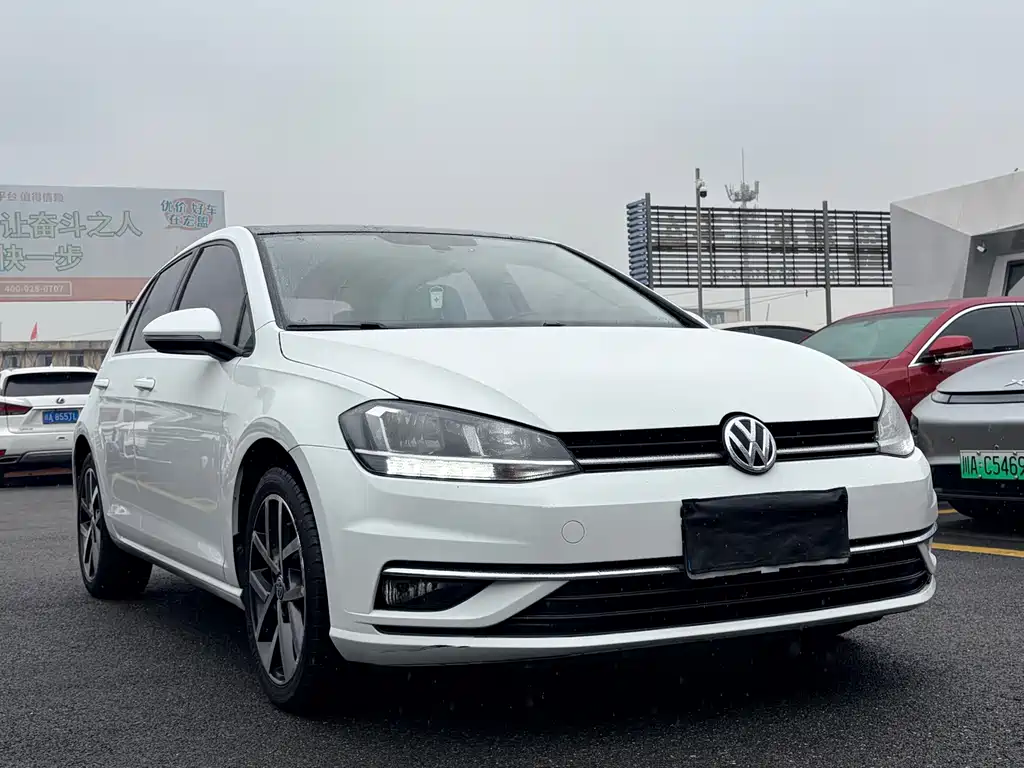 Volkswagen Golf — фото 3