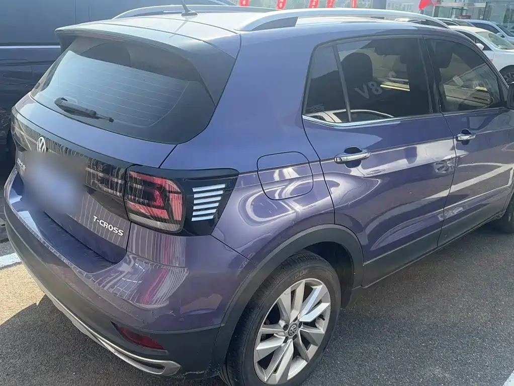 Volkswagen T-Cross — фото 6