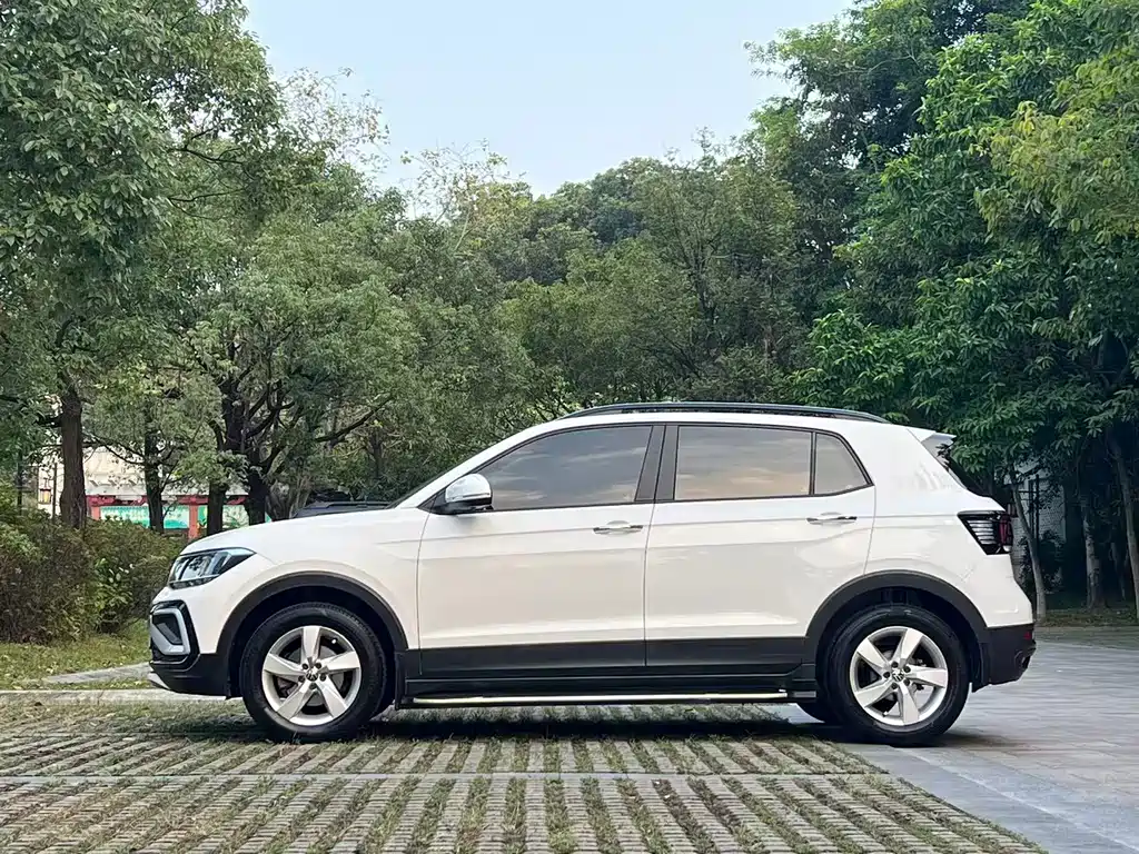 Volkswagen T-Cross — фото 7