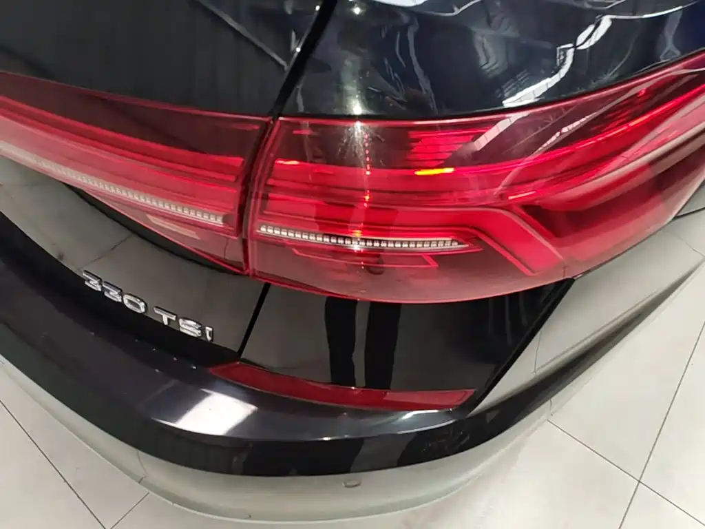 Volkswagen Passat — фото 7