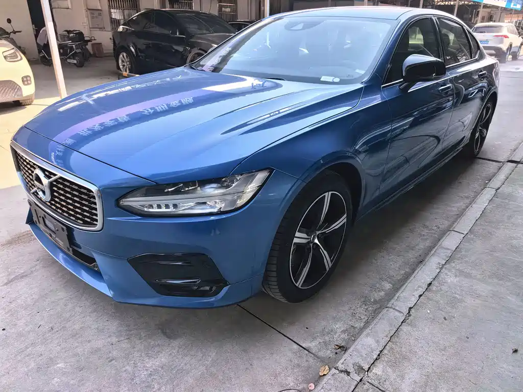 Volvo S90 — фото 3