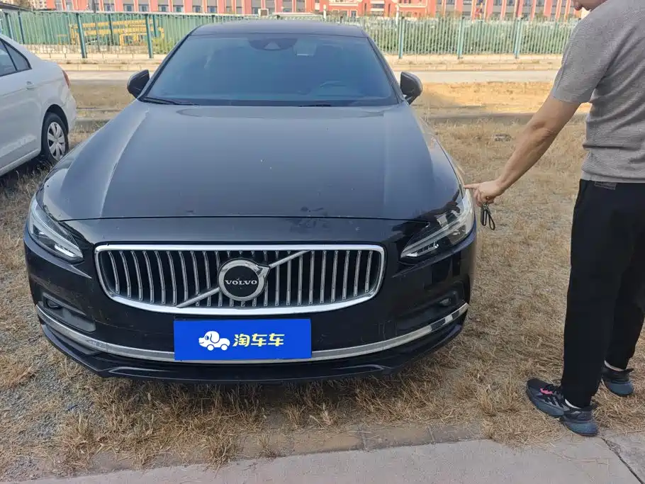 Volvo S90 — фото 2