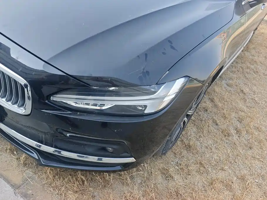 Volvo S90 — фото 5