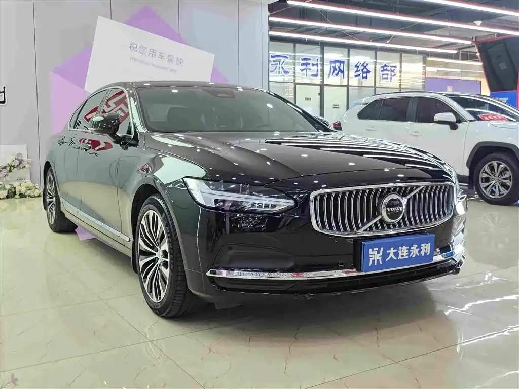 Volvo S90 — фото 3