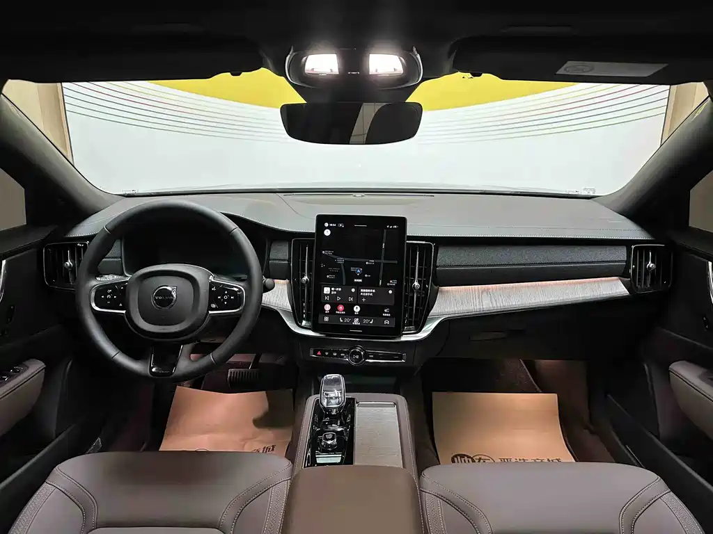 Volvo S90 — фото 10