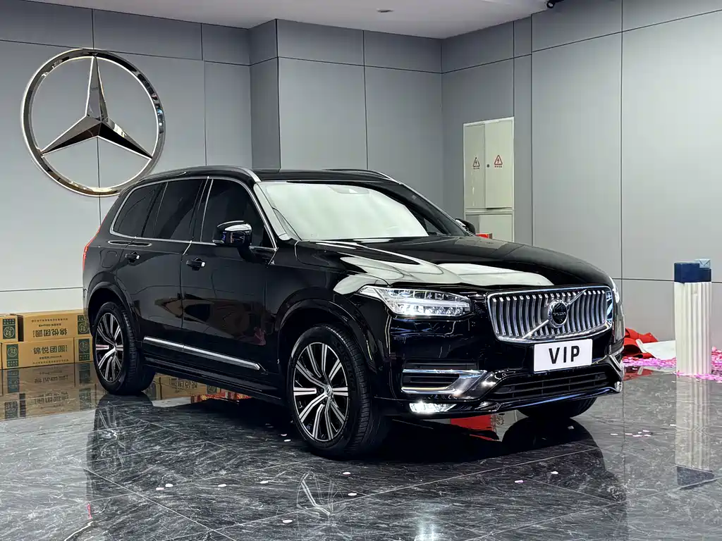 Volvo XC90 — фото 3