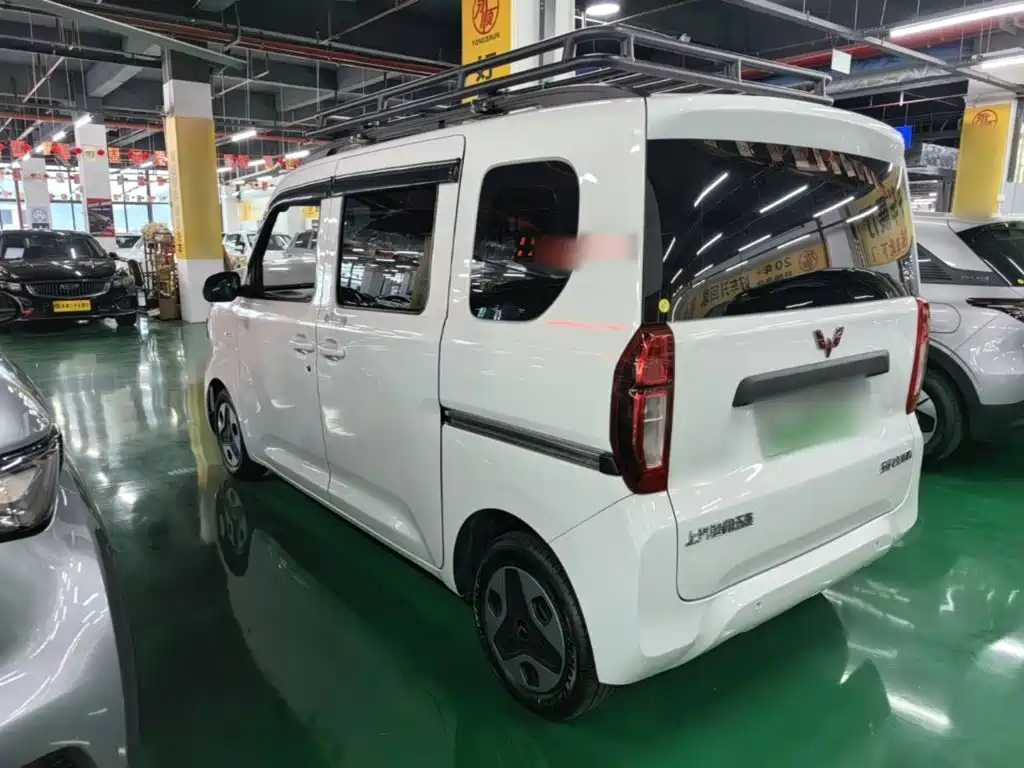 Wuling Zhiguang EV — фото 5