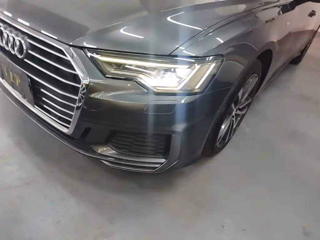 Audi A6L — фото 23
