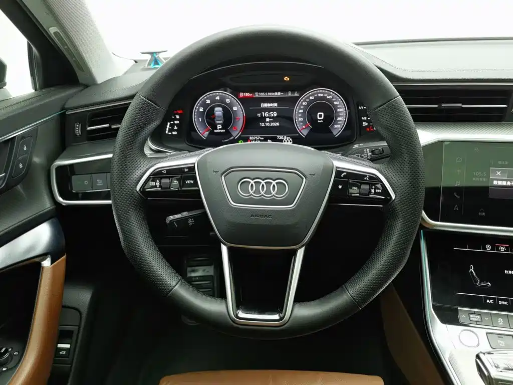 Audi A6L — фото 11