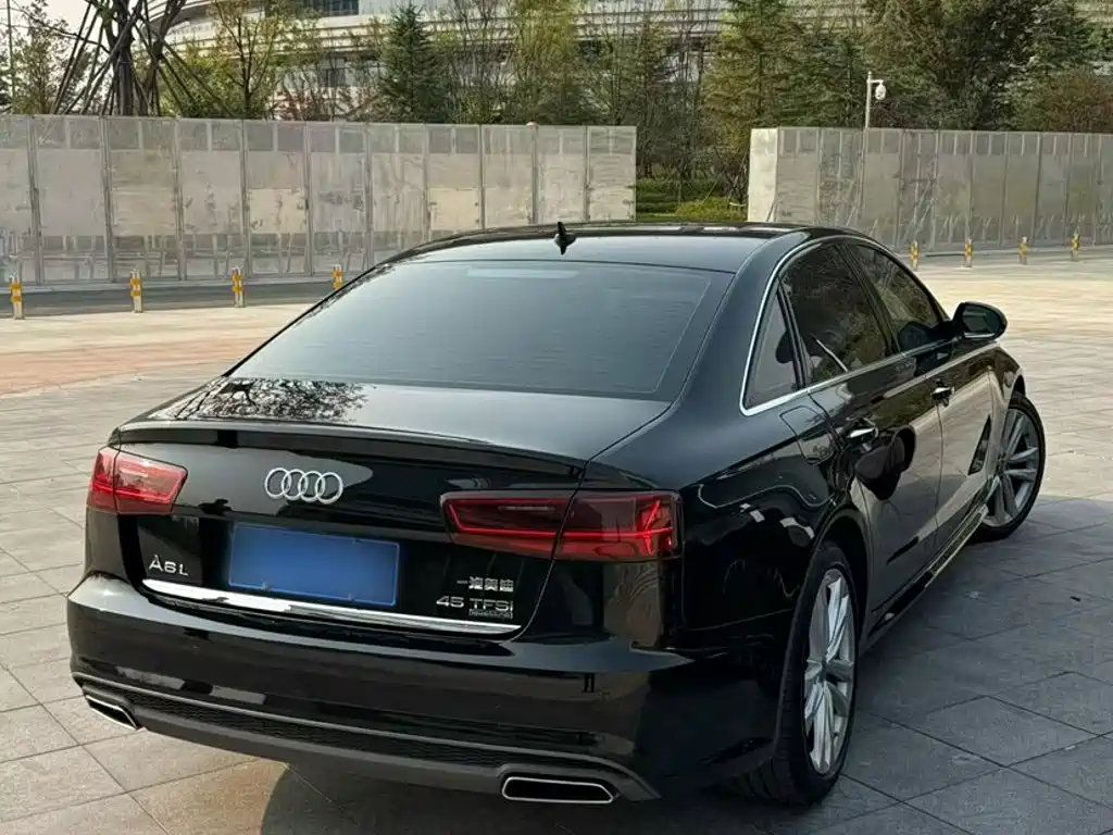 Audi A6L — фото 3