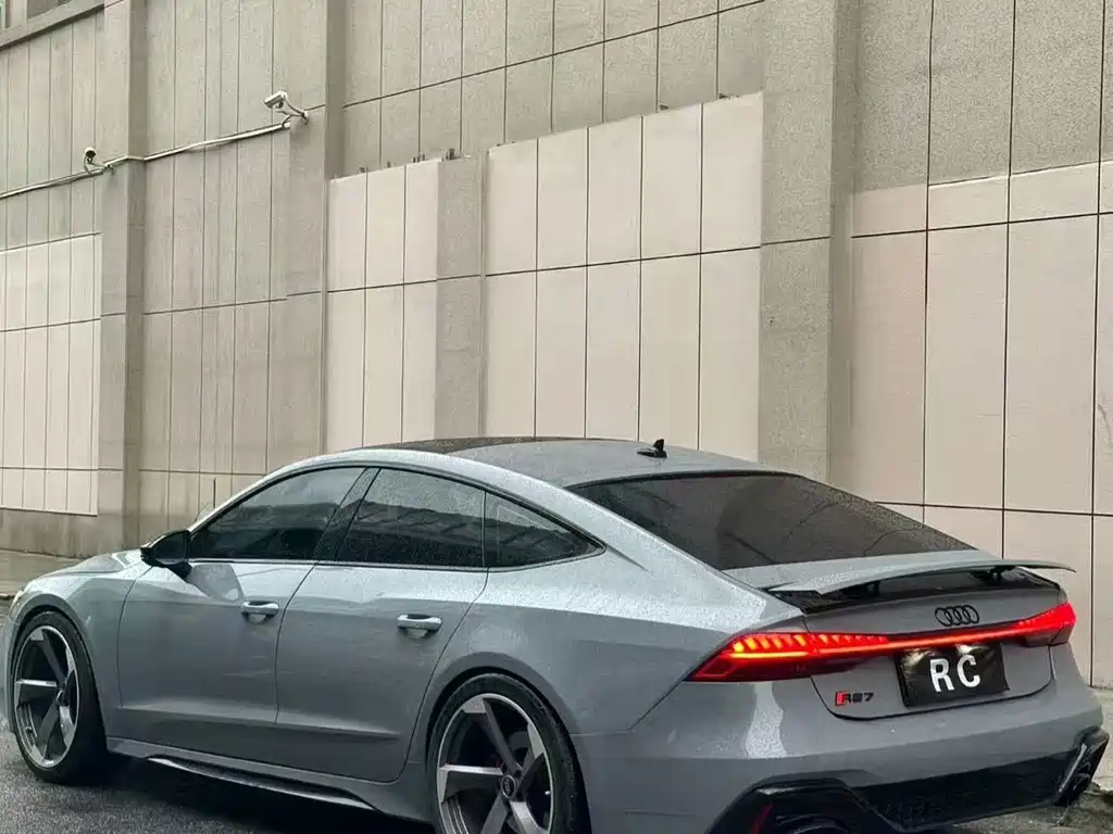 Audi A7 — фото 3