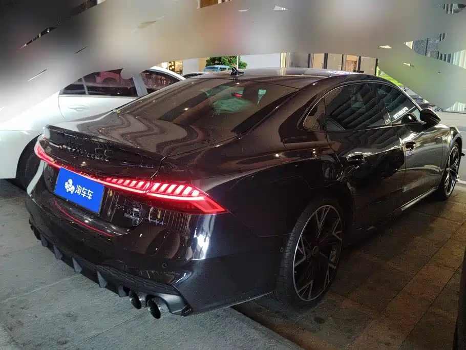 Audi A7L — фото 3