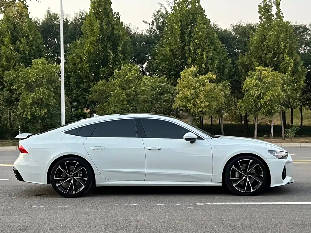 Audi A7 — фото 6
