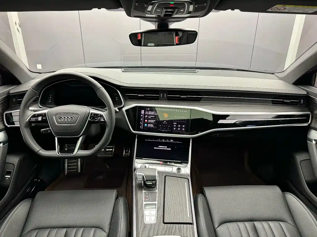 Audi A6L — фото 5