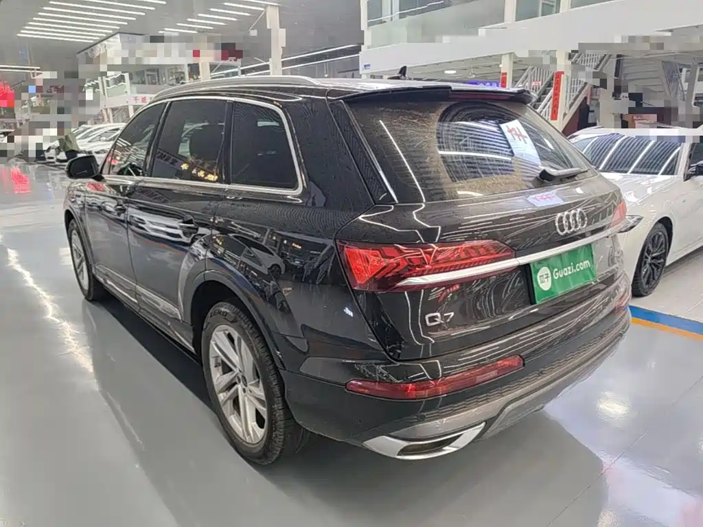 Audi Q7 — фото 4