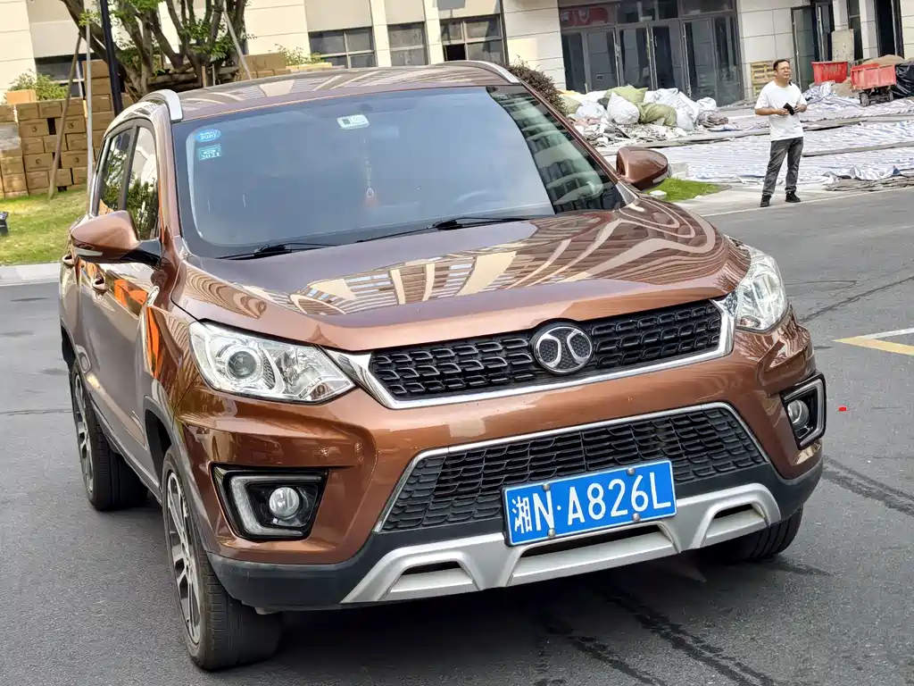 BAIC Senova X35 — фото 6
