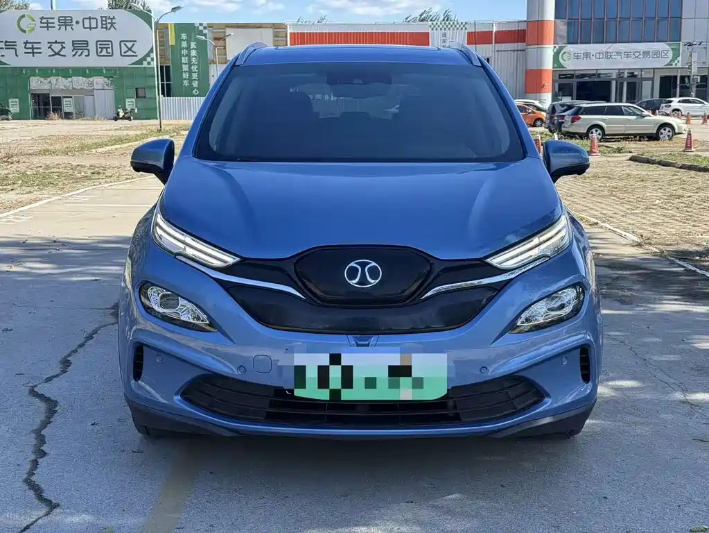 BAIC EX3 — фото 2