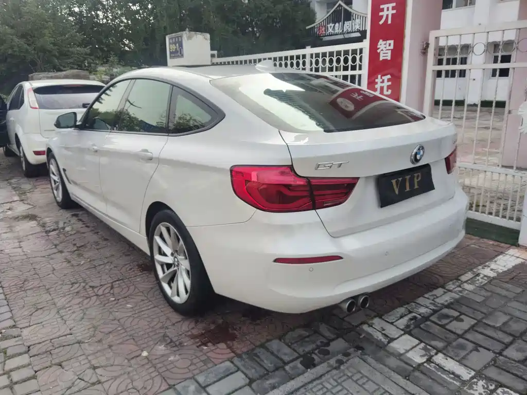 BMW 3 Series GT — фото 4