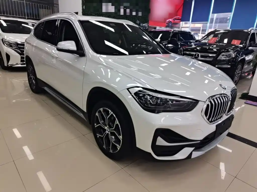 BMW X1 — фото 3