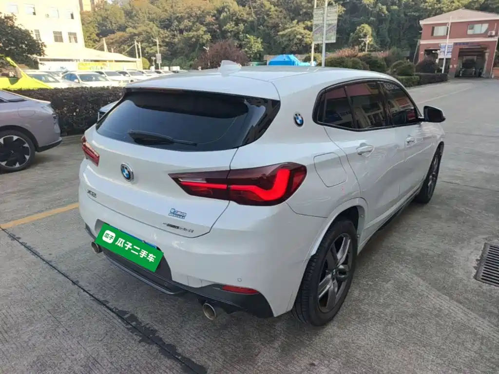 BMW X2 — фото 6