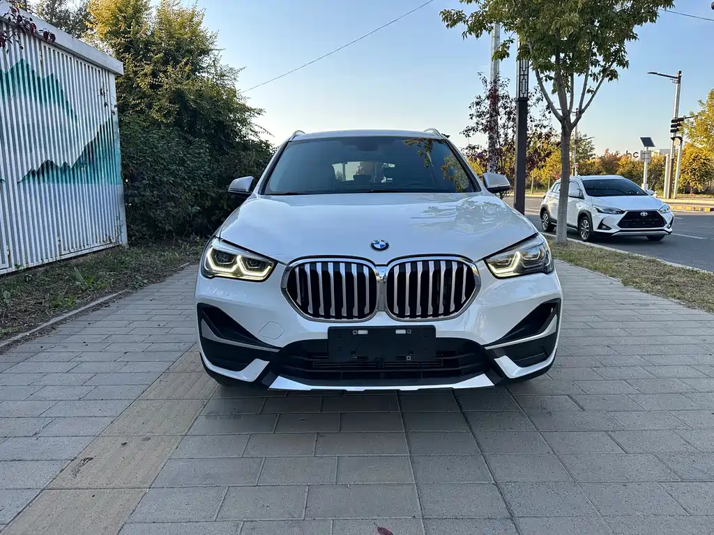 BMW X1 — фото 3