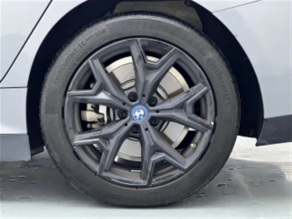 BMW i3 — фото 17