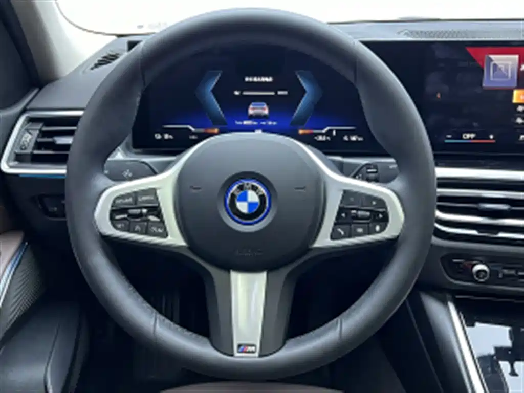BMW i3 — фото 18
