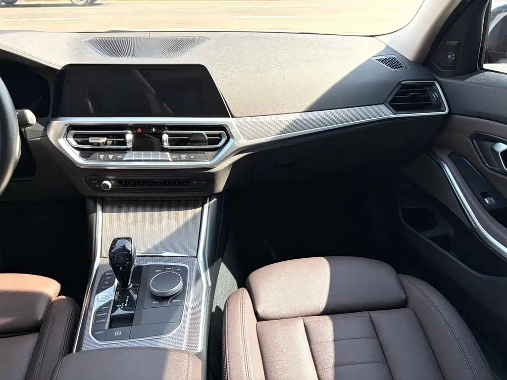 BMW 3 Series — фото 10