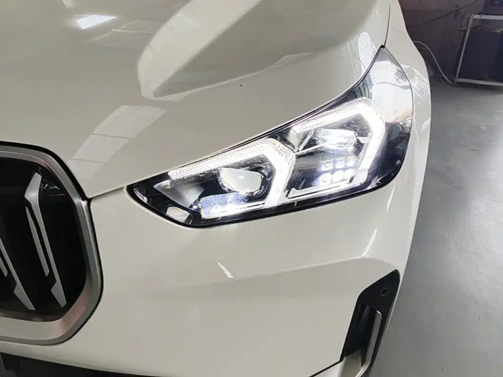 BMW X1 — фото 23