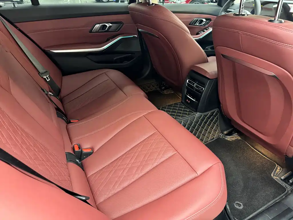 BMW 3 Series — фото 10