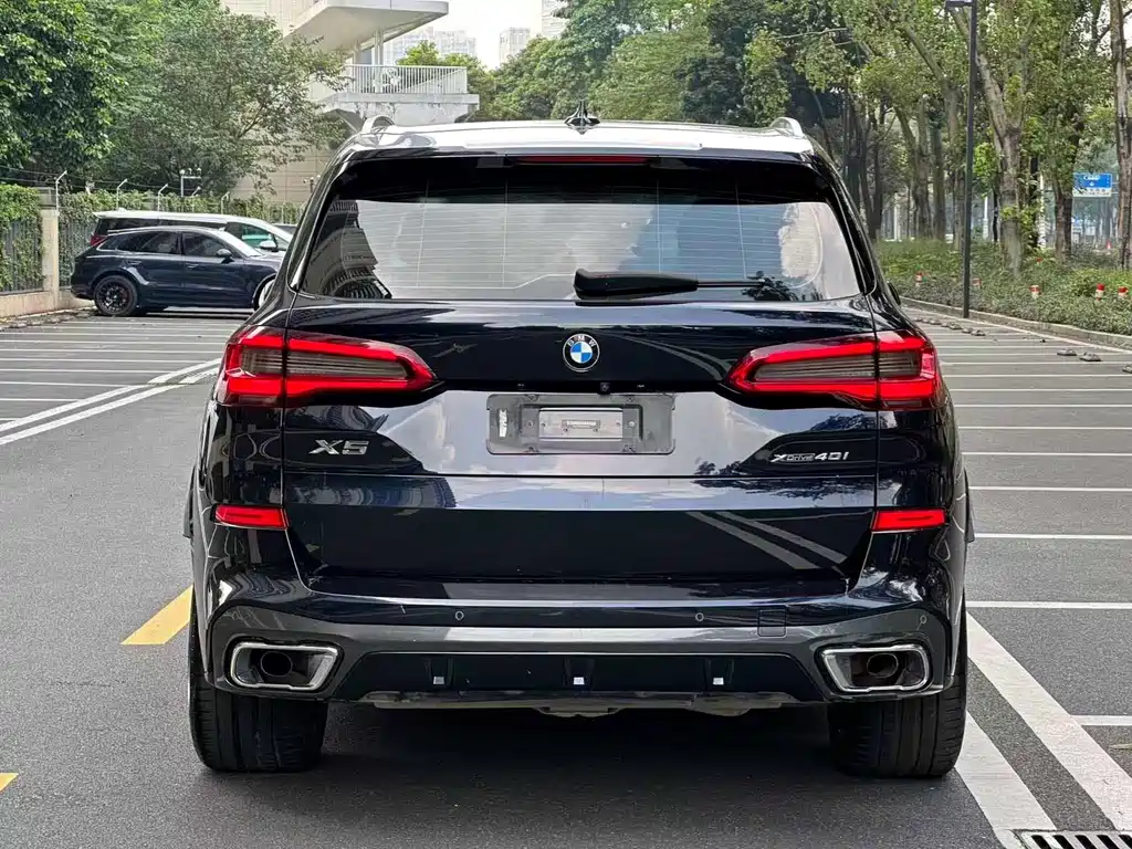 BMW X5 (Import) — фото 3