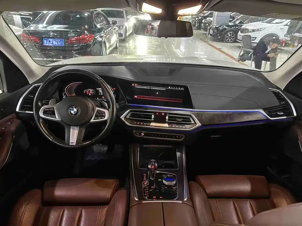 BMW X5 (Import) — фото 3