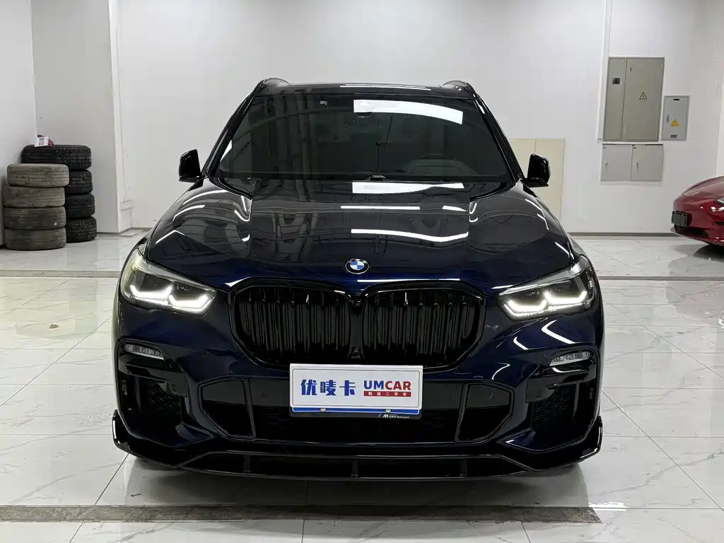 BMW X5 (Import) — фото 2
