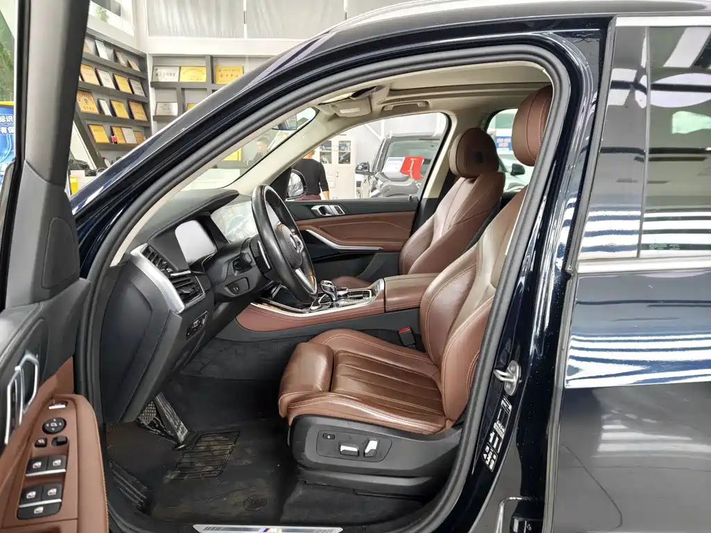 BMW X5 (Import) — фото 4