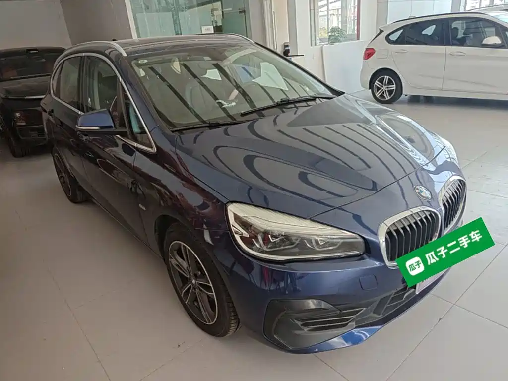 BMW 2 Series Active Tourer — фото 3