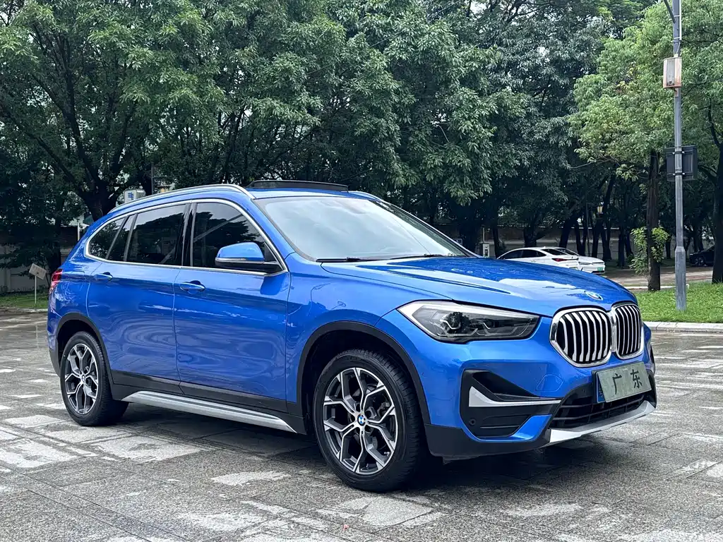BMW X1 — фото 3