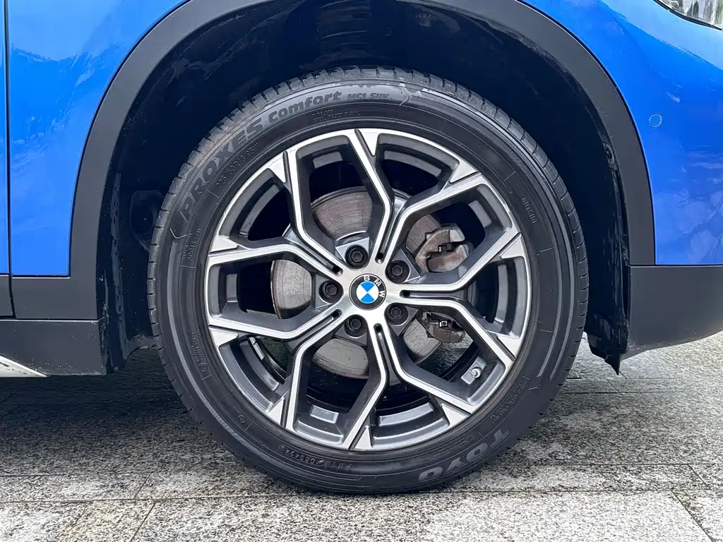 BMW X1 — фото 25