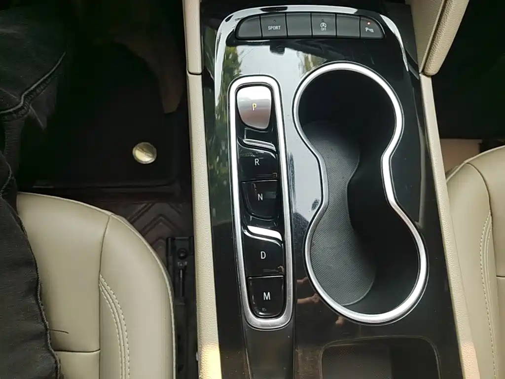 Buick Regal — фото 13