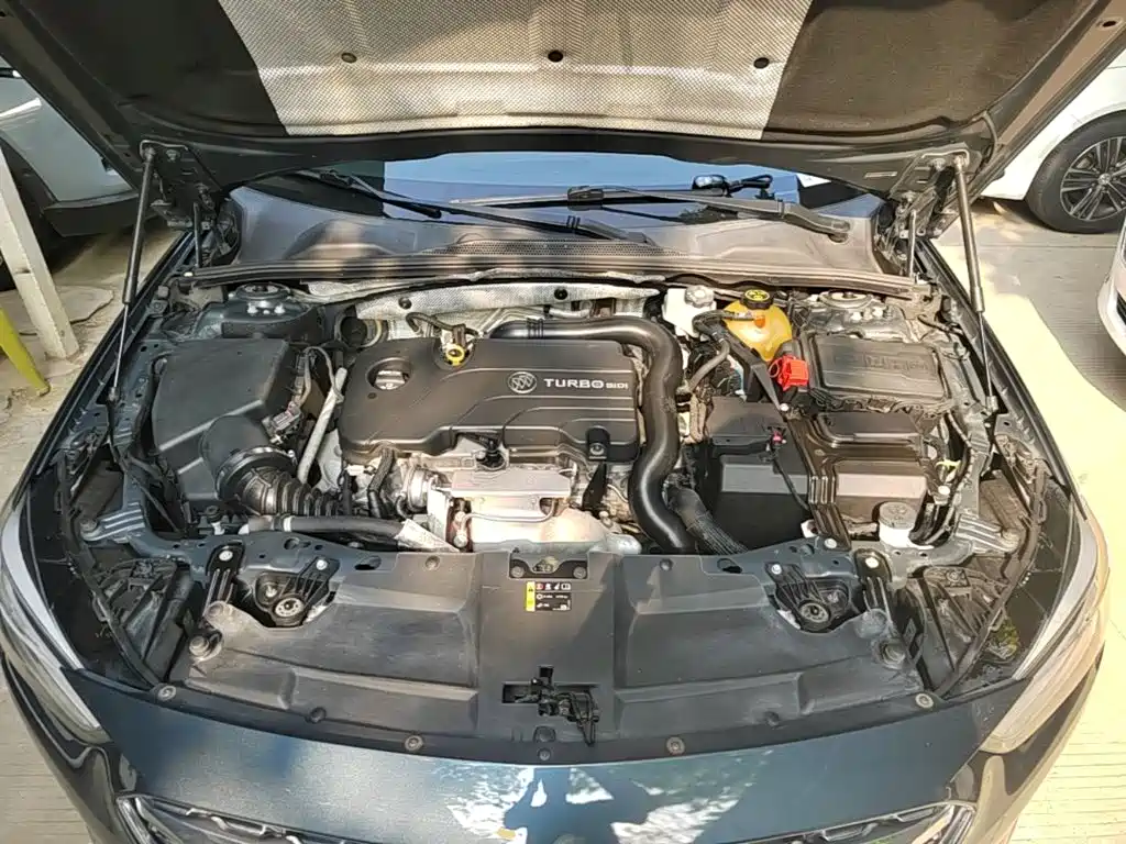 Buick Regal — фото 19