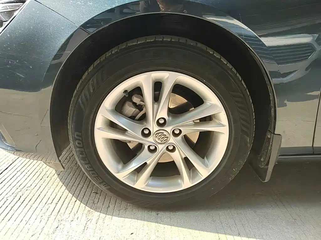 Buick Regal — фото 22