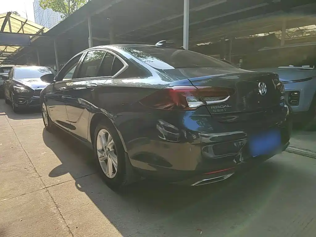 Buick Regal — фото 4