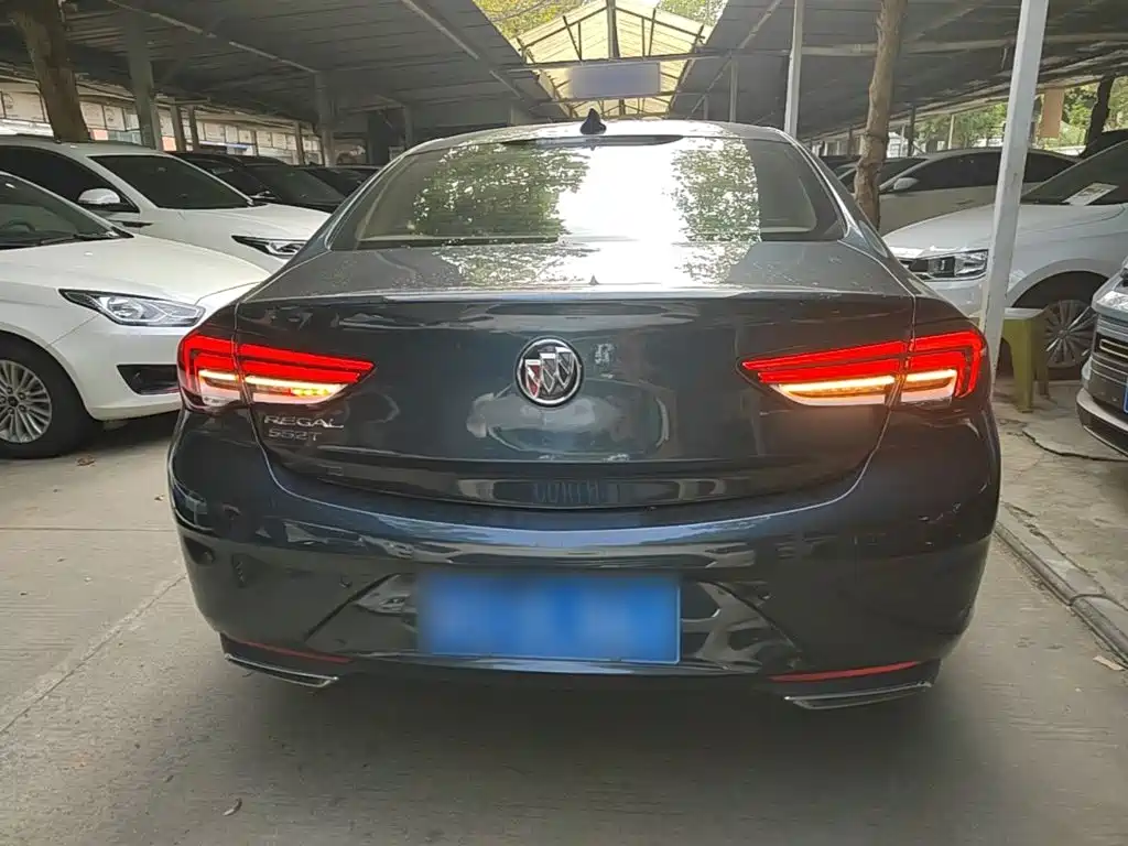 Buick Regal — фото 5