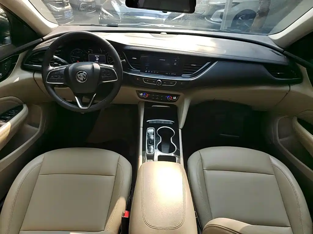 Buick Regal — фото 9