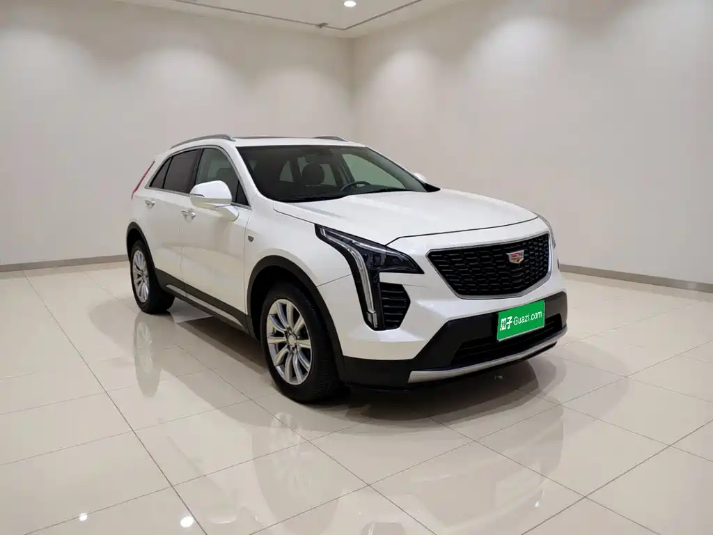 Cadillac XT4 — фото 3