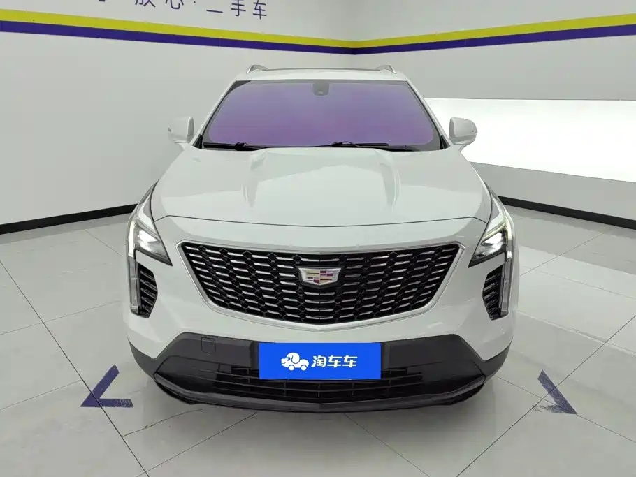 Cadillac XT4 — фото 2