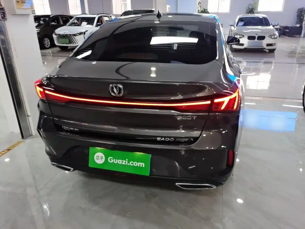 Changan Eado — фото 5