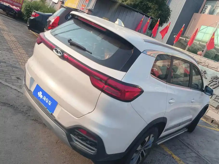 Chery Tiggo 8 — фото 3