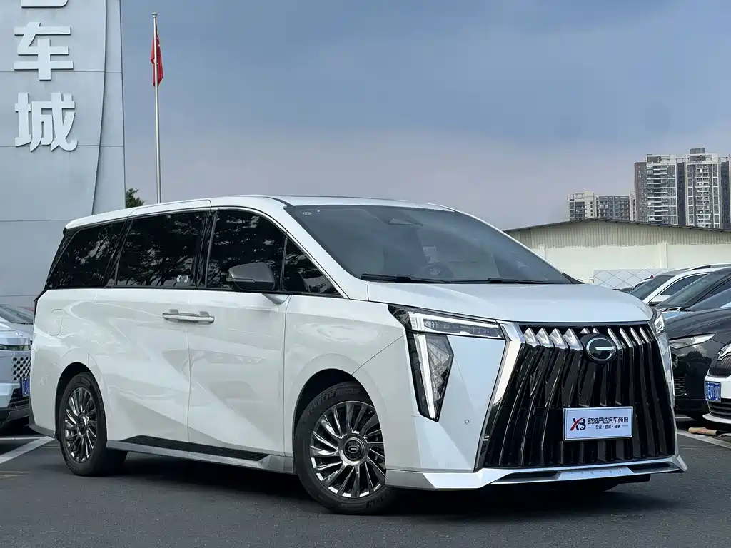 GAC Motor Trumpchi M8 — фото 3